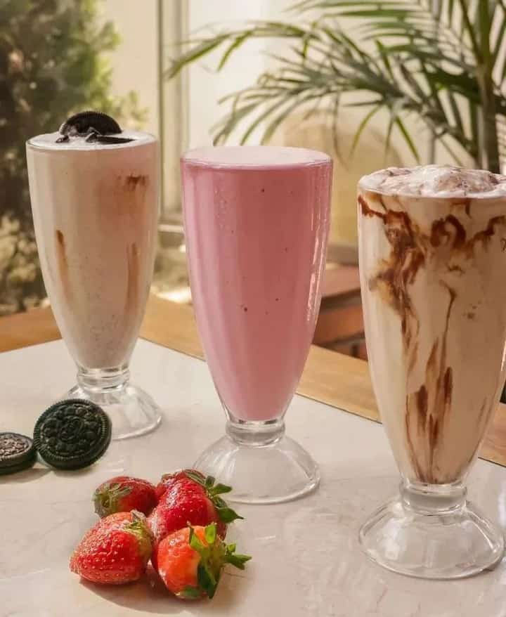 Smoothie Glasses