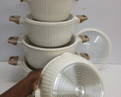 1001358305